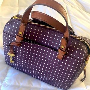 Fossil burgundy bag- cute and fun!